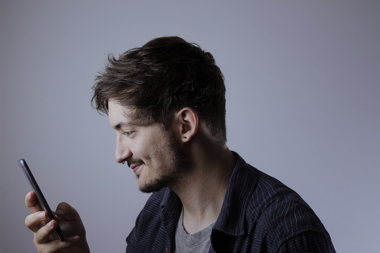 Die 10 besten KI-Agenturen für iPhone-Business-Workflows 2026